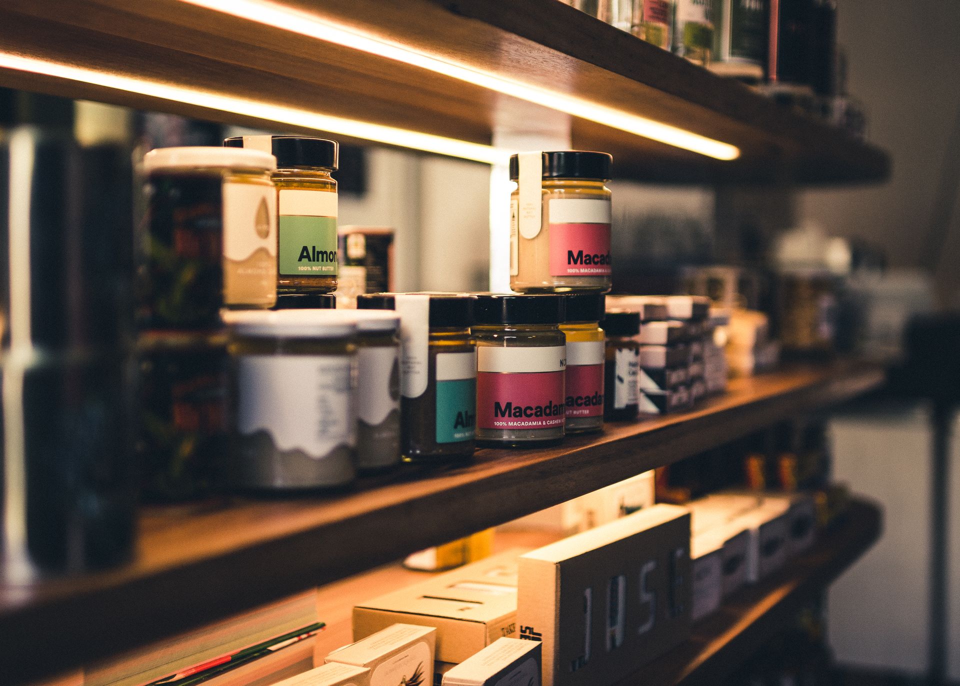 E-commerce packaging vs retail shelf packaging: what should change before printing